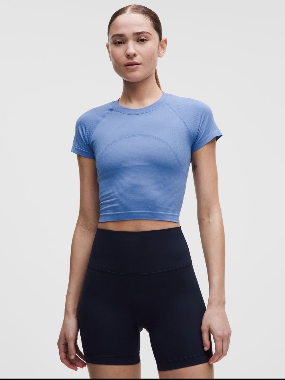 Swiftly Tech Cropped Short-Sleeve Shirt 2.0